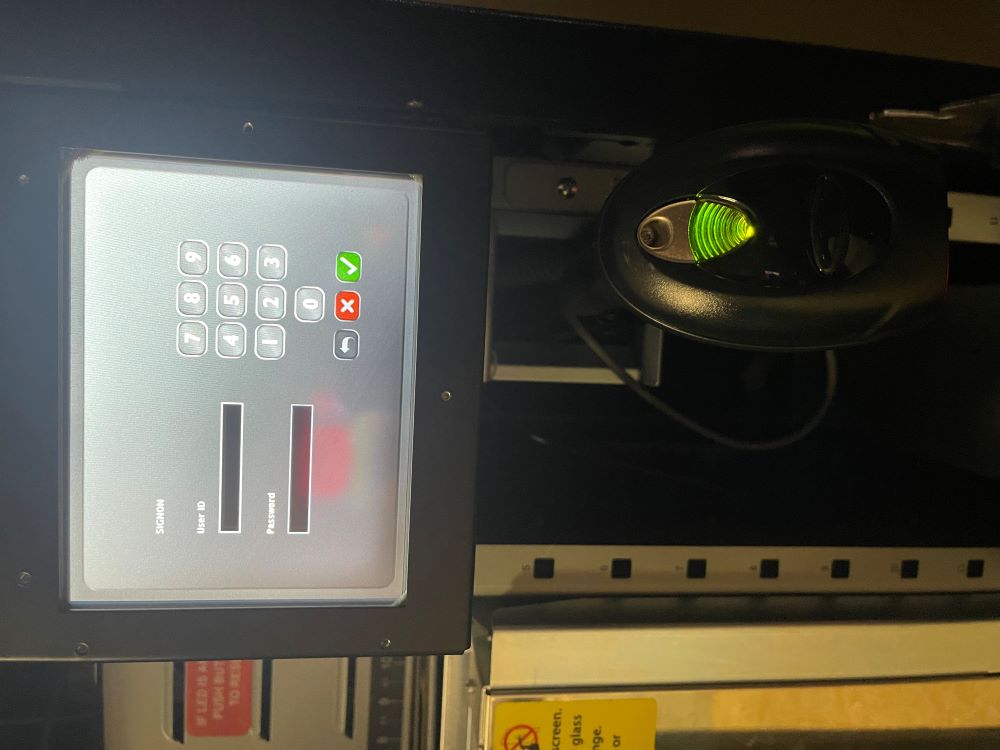 GTouch Retailer Log in SCREEN